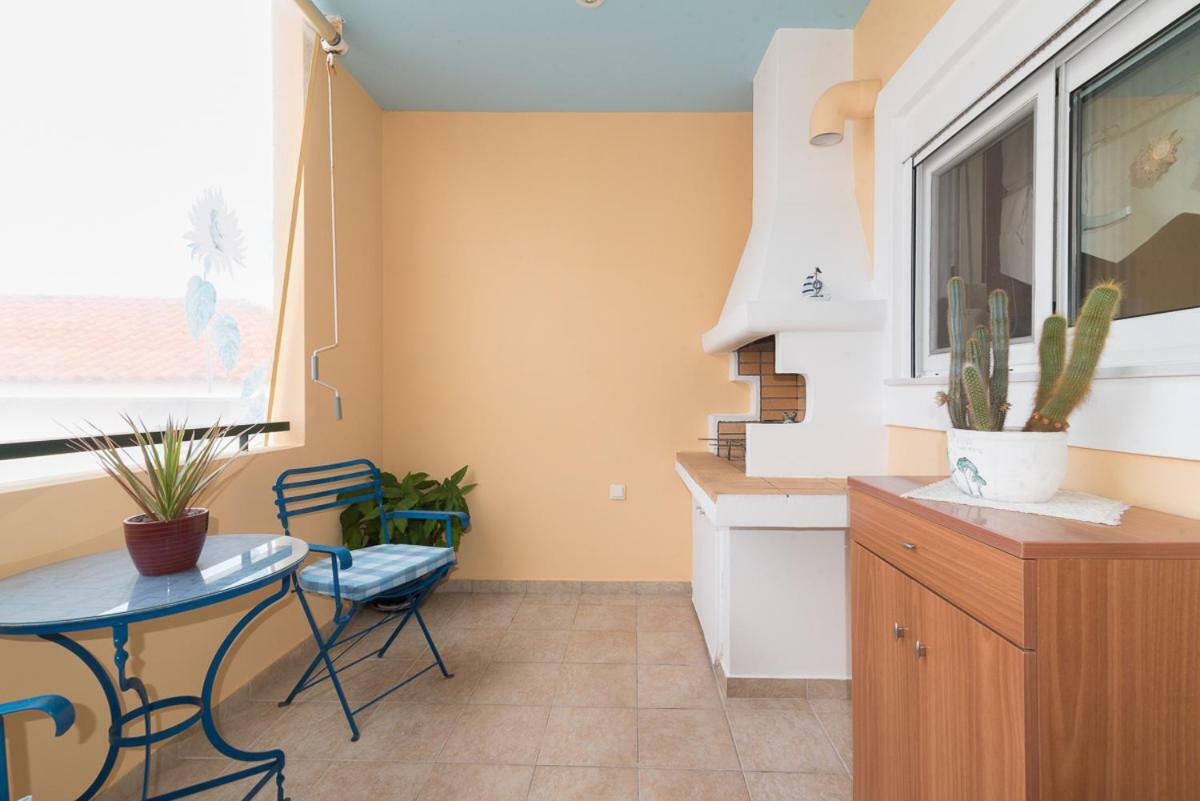 Penthouse 5 Min From Airport And Sea Apartment Markopoulo Mesogaias Exterior photo